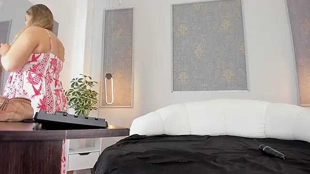 Sara Gomez online show from March 15, 2026, 2:56 pm