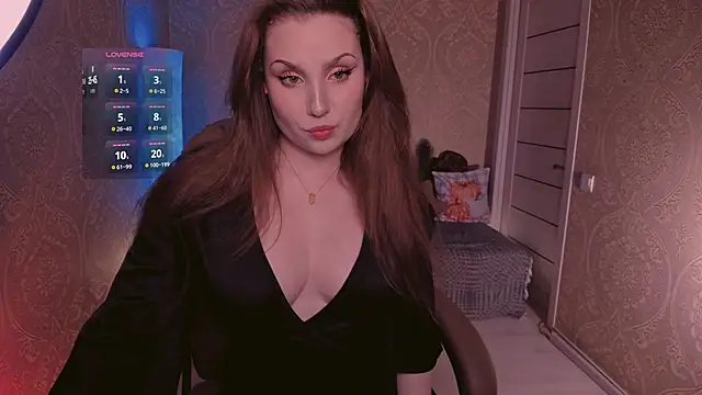 Snapshot of Eesmaaarrr chatting on October 11, 2025, 11:36 pm Eesmaaarrr online show from October 11, 2025, 11:36 pm