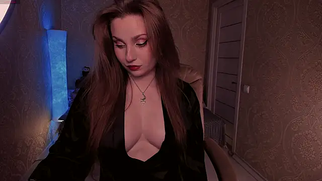 Eesmaaarrr online show from December 22, 2025, 11:24 pm