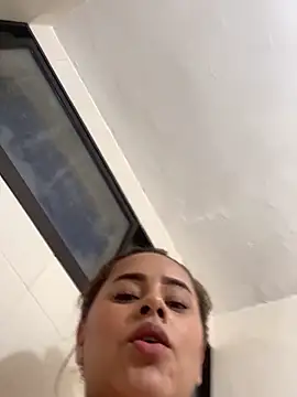 katy ruiz online show from March 9, 2025, 4:05 am