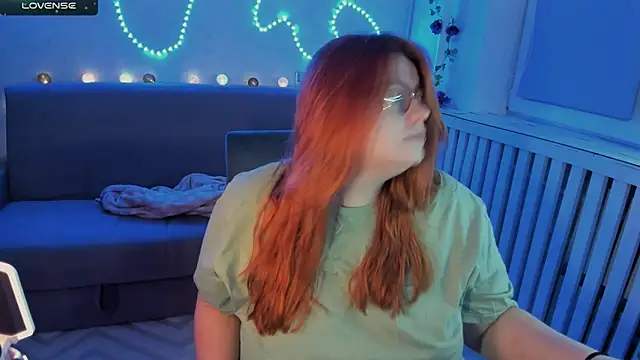 Melissa Purr online show from November 24, 2025, 6:18 pm