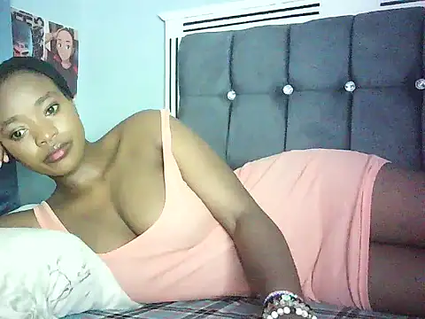 Cryaluna online show from March 30, 2026, 9:21 am