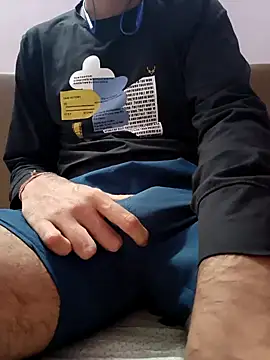 Collegeboywithbigweapan21 online show from January 1, 2025, 6:16 pm