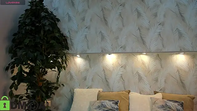 Ruth Oliver online show from April 3, 2026, 1:03 am