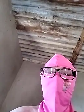 Snapshot of naughtygrannyXXX chatting on March 13, 2025, 6:16 am naughtygrannyXXX online show from March 13, 2025, 6:16 am