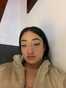 Ady 18 online show from February 1, 2025, 12:58 pm