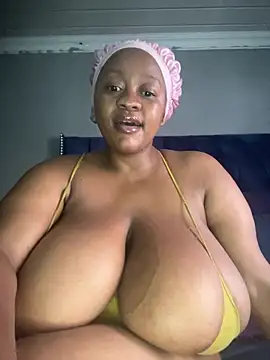 Chubbykarisma27 online show from March 23, 2026, 11:58 am