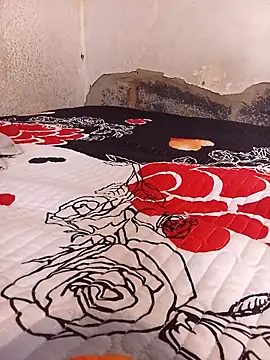 Uncletee112 online show from February 3, 2026, 10:31 am