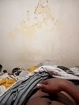 Uncletee112 online show from March 1, 2026, 9:33 am