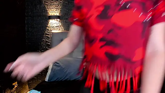 Snapshot of Sweet-Monica chatting on March 17, 2025, 10:06 am Sweet-Monica online show from March 17, 2025, 10:06 am