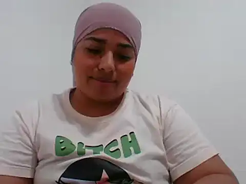 Snapshot of hurrem_had chatting on August 3, 2026, 6:00 pm hurrem had online show from August 3, 2026, 6:00 pm