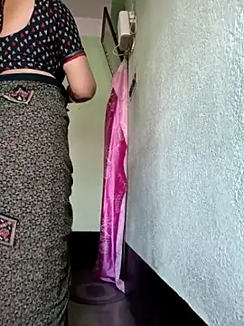 Rosy-B online show from February 12, 2026, 10:21 am