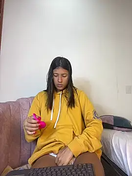 Valentinabaker online show from January 29, 2025, 9:23 am