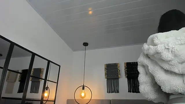 Snapshot of Sweet_camille chatting on February 10, 2026, 2:26 am Sweet camille online show from February 10, 2026, 2:26 am