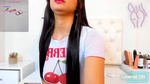 DulceColeman online show from October 15, 2025, 7:25 pm