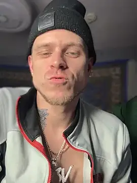 Snapshot of traejddd chatting on September 18, 2025, 3:41 am traejddd online show from September 18, 2025, 3:41 am