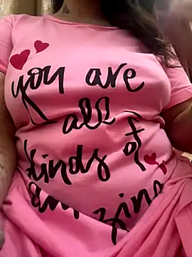 Snapshot of Indian_model9 chatting on December 18, 2025, 6:36 pm Indian model9 online show from December 18, 2025, 6:36 pm