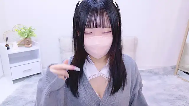 Suzu ch xx online show from February 16, 2025, 2:00 pm