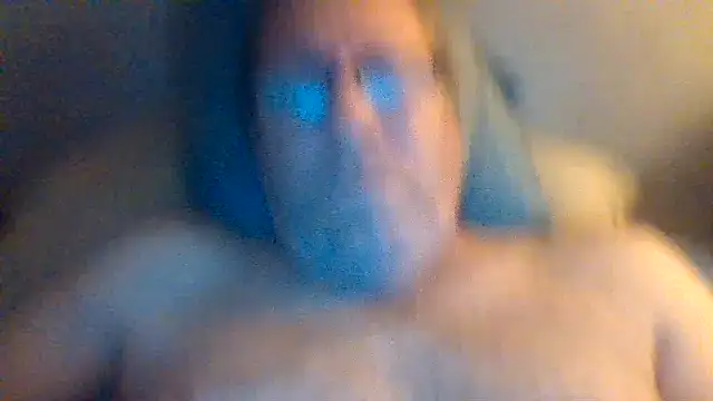 Snapshot of hornyrich69 chatting on December 22, 2024, 7:54 am hornyrich69 online show from December 22, 2024, 7:54 am