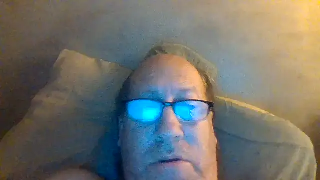 Snapshot of hornyrich69 chatting on February 28, 2025, 3:48 am hornyrich69 online show from February 28, 2025, 3:48 am