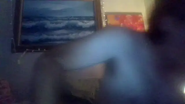 Snapshot of hornyrich69 chatting on October 22, 2025, 5:30 am hornyrich69 online show from October 22, 2025, 5:30 am