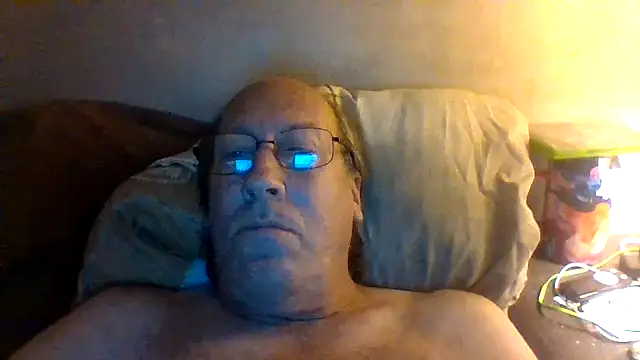 Snapshot of hornyrich69 chatting on July 7, 2026, 7:09 am hornyrich69 online show from July 7, 2026, 7:09 am