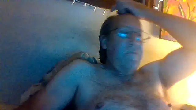 Snapshot of hornyrich69 chatting on July 22, 2026, 6:27 am hornyrich69 online show from July 22, 2026, 6:27 am