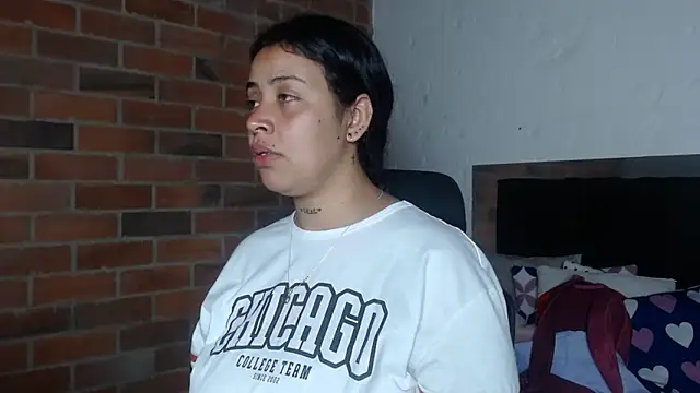 salome  hills1 online show from April 25, 2026, 11:24 pm