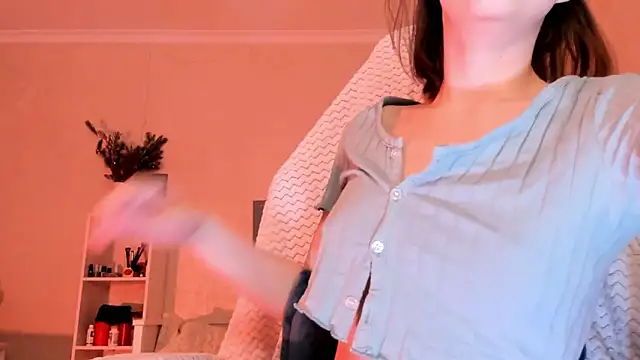 Britney Ross online show from March 7, 2026, 2:41 am