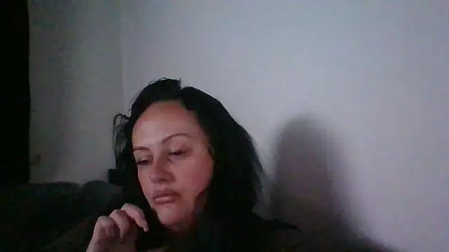 CurvyQueen2023 online show from January 7, 2026, 10:01 pm