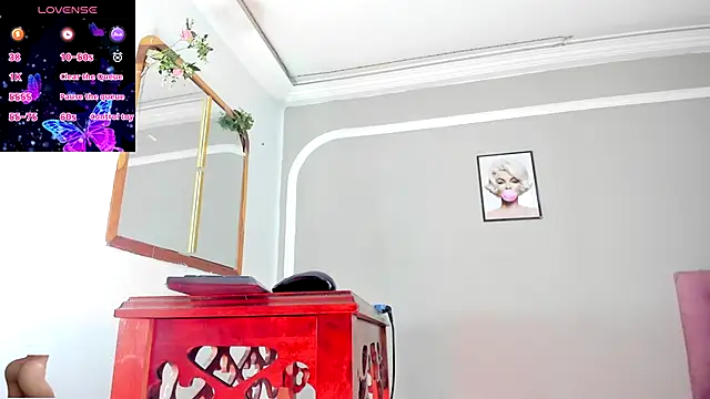 Jimena Grey online show from November 1, 2025, 3:41 am