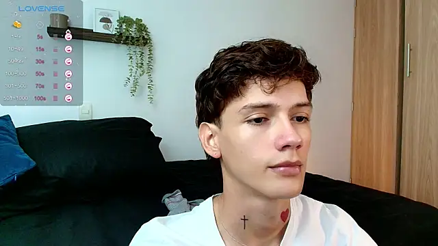 Snapshot of badboy_one_ chatting on November 20, 2025, 9:47 pm badboy one online show from November 20, 2025, 9:47 pm