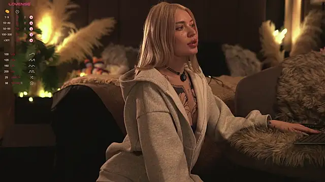 LinaKinky online show from January 17, 2025, 4:36 pm