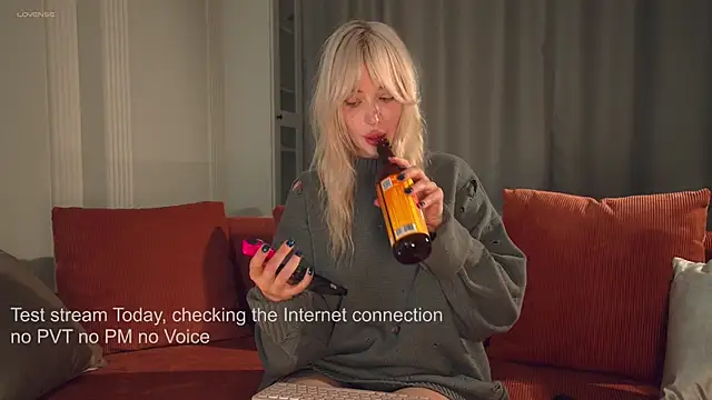 LinaKinky online show from April 10, 2026, 5:39 pm