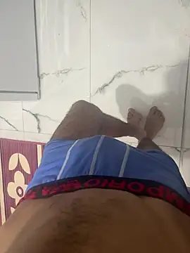 Kurtsikicixh online show from March 11, 2026, 10:49 pm