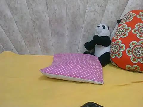 Sexy Villagegal online show from February 16, 2026, 9:44 pm