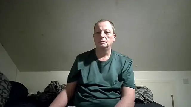 chubbybear2cum online show from December 15, 2025, 11:20 pm