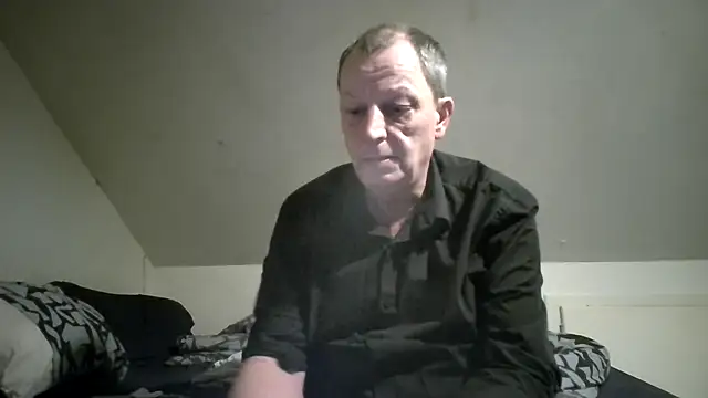 chubbybear2cum online show from December 23, 2025, 4:32 am