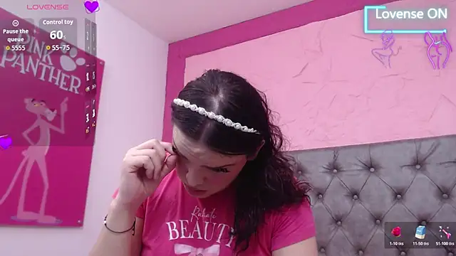 Snapshot of Pearl_Michelts chatting on July 16, 2026, 1:17 pm Pearl Michelts online show from July 16, 2026, 1:17 pm