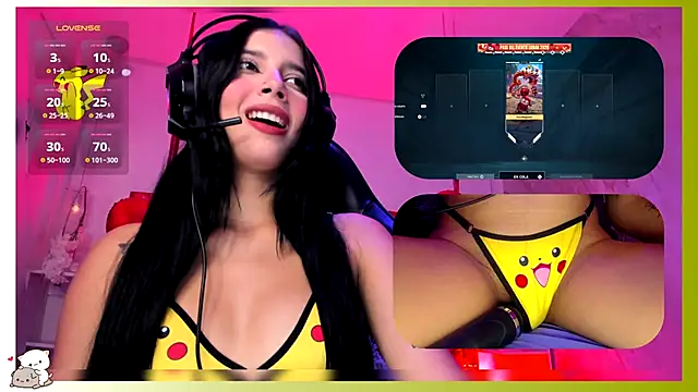 SweetieCloe  online show from February 11, 2026, 9:09 pm