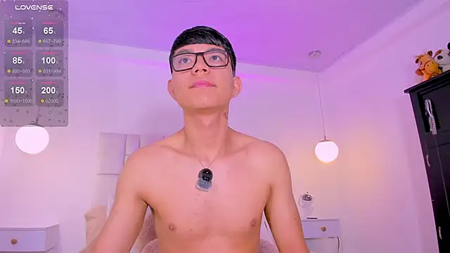 CodyTwink online show from May 31, 2026, 12:23 pm