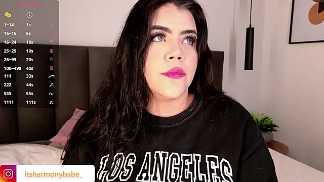 Snapshot of Harmonybabe_ chatting on March 16, 2026, 8:13 pm Harmonybabe online show from March 16, 2026, 8:13 pm