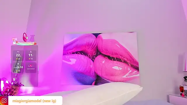 Miagiorgia  online show from March 25, 2026, 6:36 pm