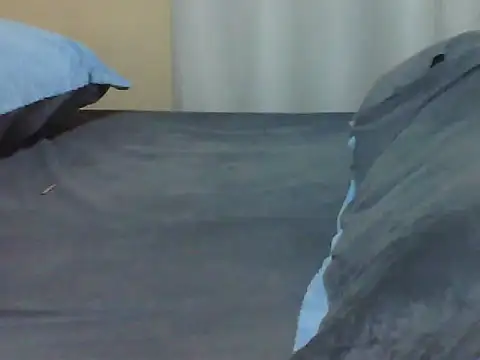 Snapshot of ara_bella chatting on November 17, 2025, 9:42 pm ara bella online show from November 17, 2025, 9:42 pm