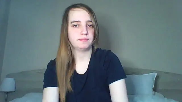 EvieRoseex online show from April 9, 2026, 9:58 am