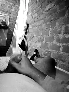 Snapshot of Dnick2 chatting on January 4, 2025, 6:30 am Dnick2 online show from January 4, 2025, 6:30 am