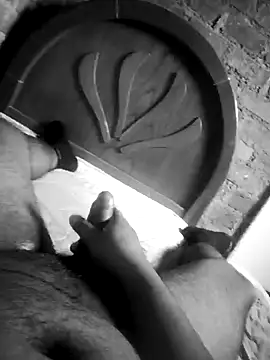 Snapshot of Dnick2 chatting on March 4, 2025, 2:42 pm Dnick2 online show from March 4, 2025, 2:42 pm