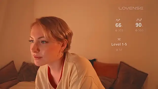 kris69kiss online show from January 25, 2025, 8:53 pm