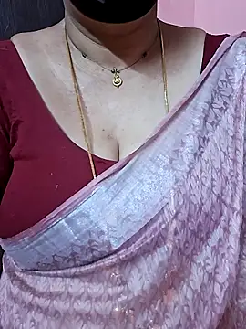 Snapshot of ananya956 chatting on February 5, 2026, 10:36 pm ananya956 online show from February 5, 2026, 10:36 pm