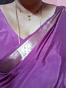 Snapshot of ananya956 chatting on March 15, 2026, 2:06 am ananya956 online show from March 15, 2026, 2:06 am